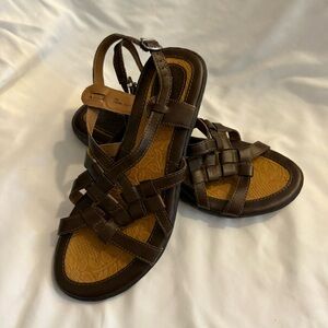 NWOT BOC Born Concept Kesia Strappy Sandals
